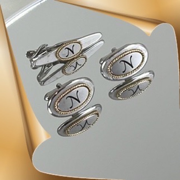 💕Very Handsome Two Tone Monogram N Cufflinks & Tie Clip Set💕 - Picture 5 of 7